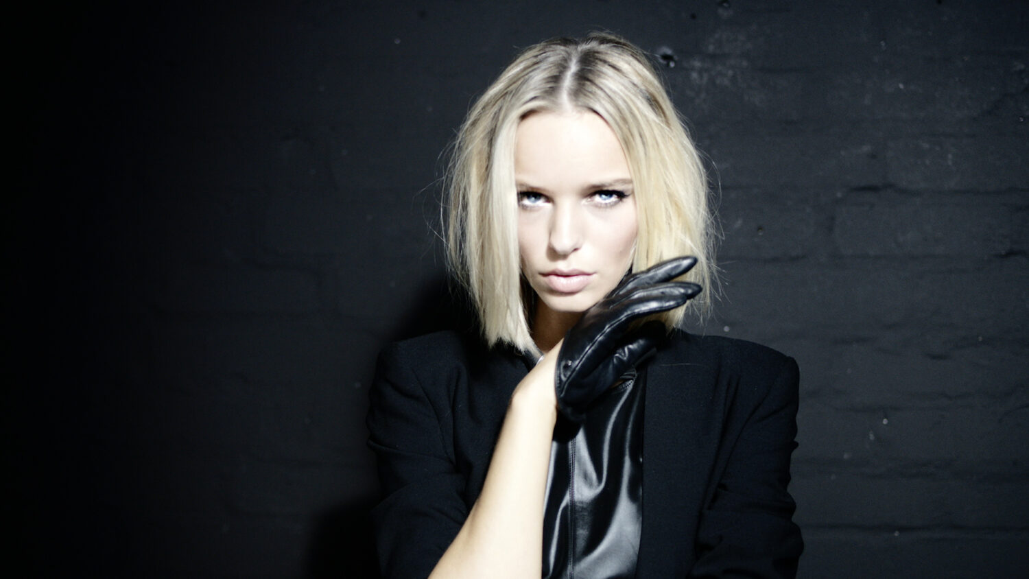 Harvest Digital Agriculture - Maybelline // Leatherblack