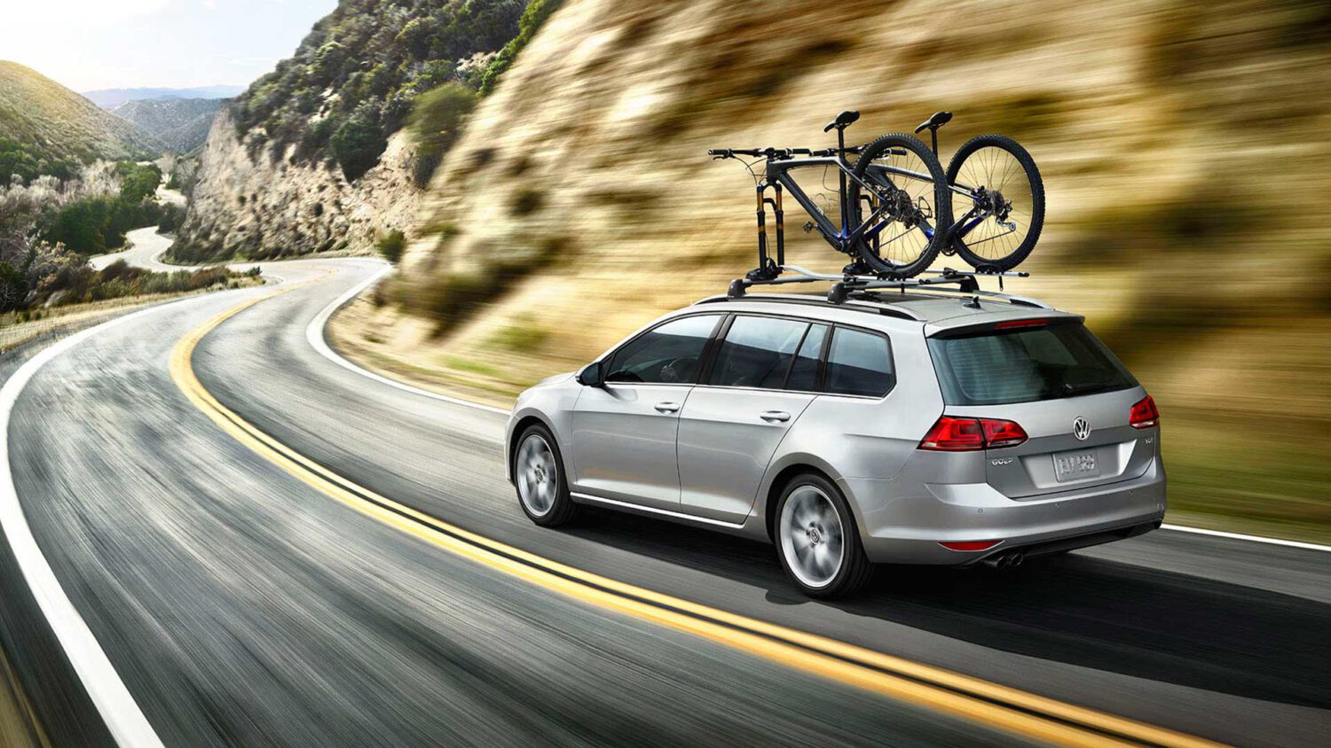 Harvest Digital Agriculture - Volkswagen // Golf Sportwagen