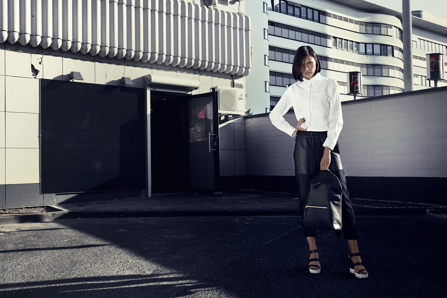 Harvest Digital Agriculture - EARLY//  LOOKBOOK 15/16