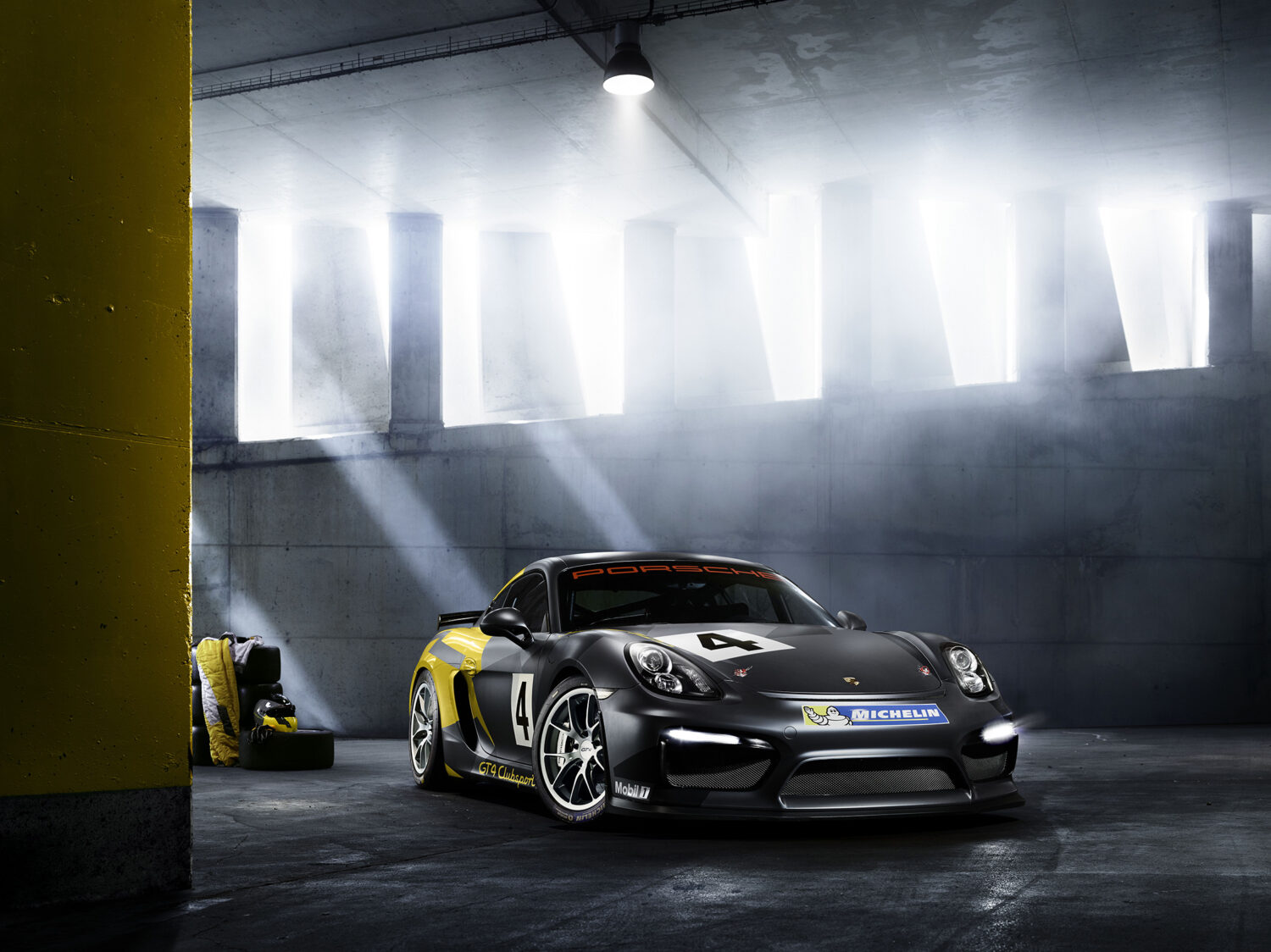Harvest Digital Agriculture - Porsche // Cayman GT4 Clubsport