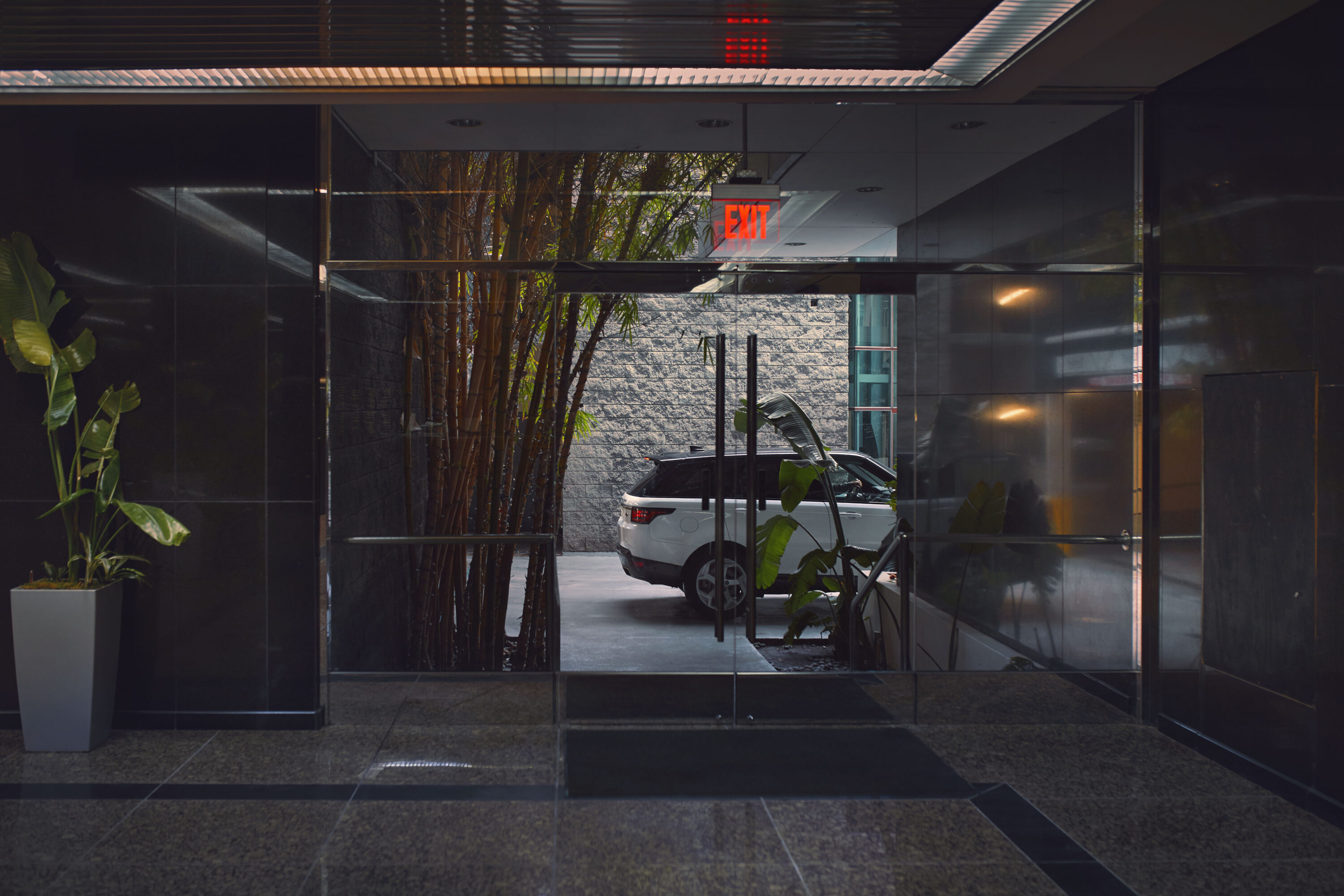 Harvest Digital Agriculture - Photo Series // Beverly Hills Range Rover