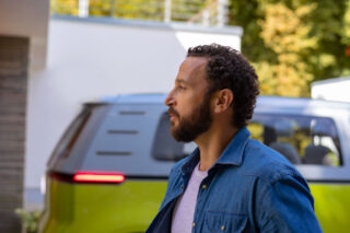 Harvest Digital Agriculture - Volkswagen // ID BUZZ