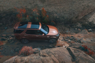 Harvest Digital Agriculture - photo series // Land Rover Discovery