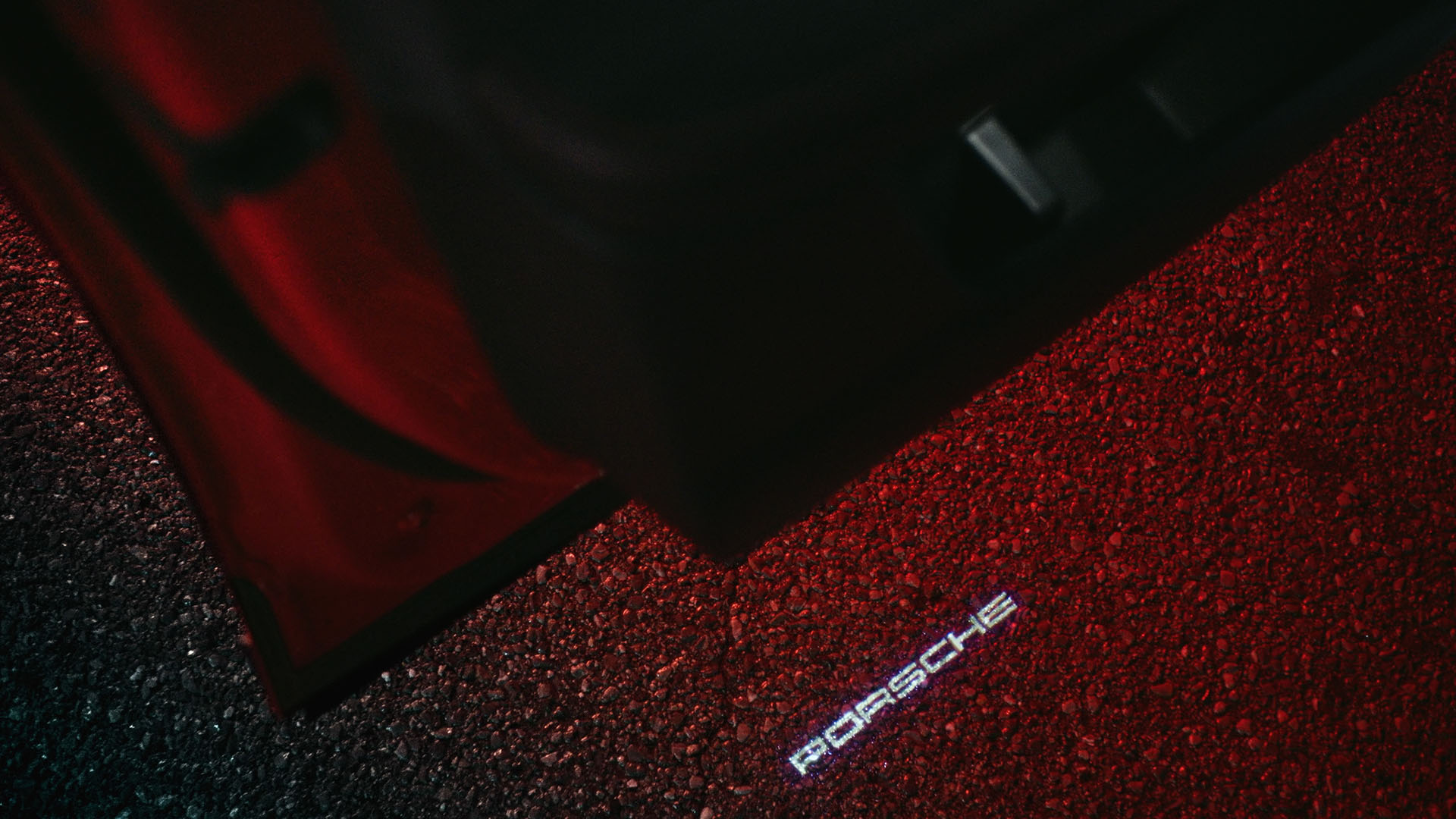 Harvest Digital Agriculture - PORSCHE // The new Cayenne GTS // V8 engine