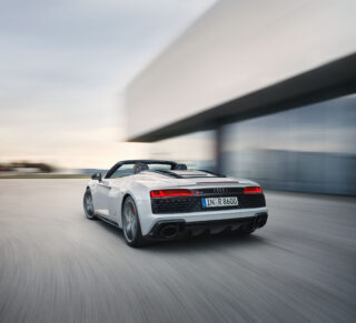 Harvest Digital Agriculture - AUDI // R8 Spyder RWD