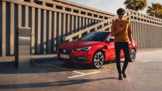 Harvest Digital Agriculture - Seat // Leon E-Hybrid