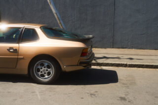 Harvest Digital Agriculture - photo series // Porsche 944