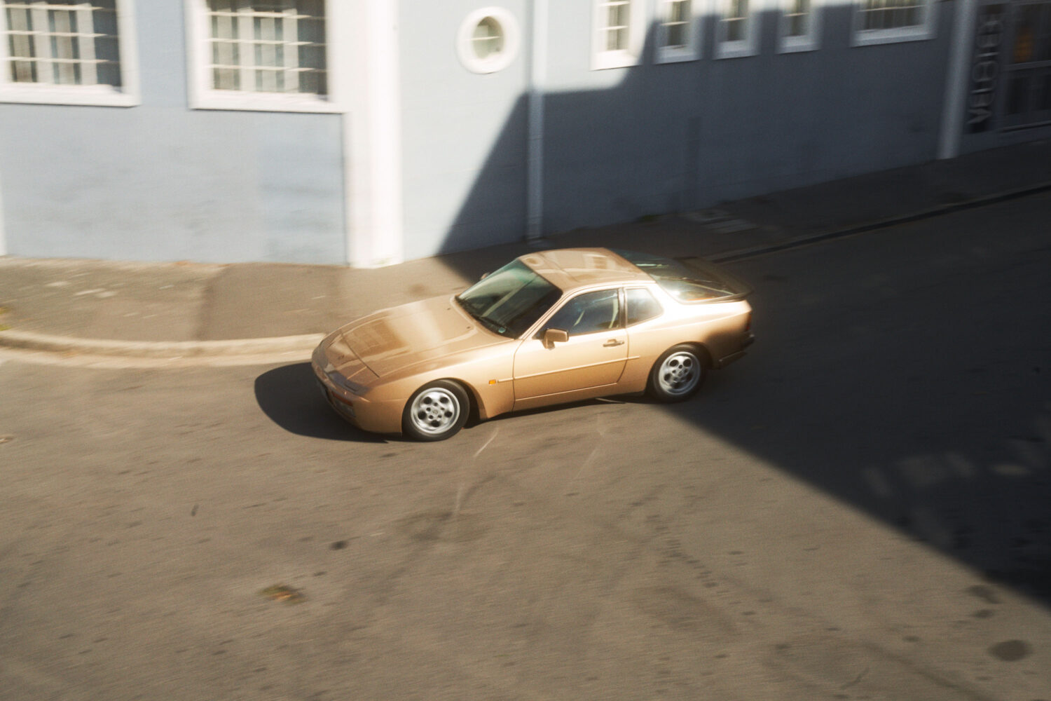 Harvest Digital Agriculture - photo series // Porsche 944